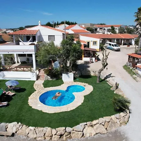 Da Silva Surfcamp- 3 Bettzimmer Mit Fruehstueck לינה וארוחת בוקר